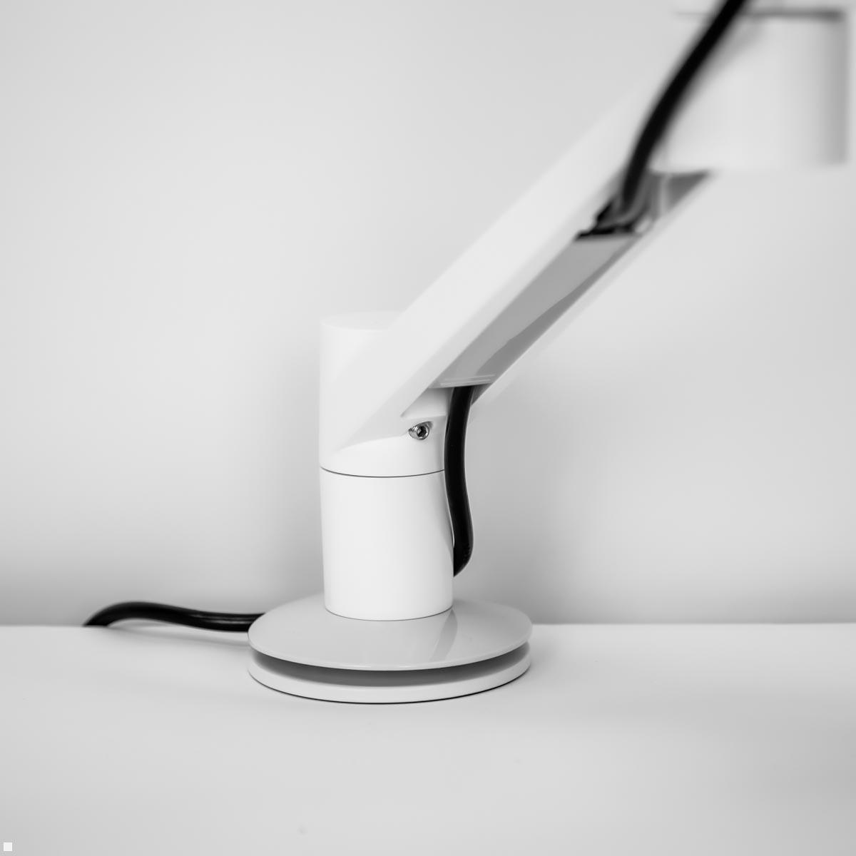 Dataflex Viewlite Plus Monitor Tischhalterung, weiß (58.620), Kabelführung Detail Dataflex Viewlite Plus Monitor Tischhalterung, weiß (58.620), Kabelführung Detail